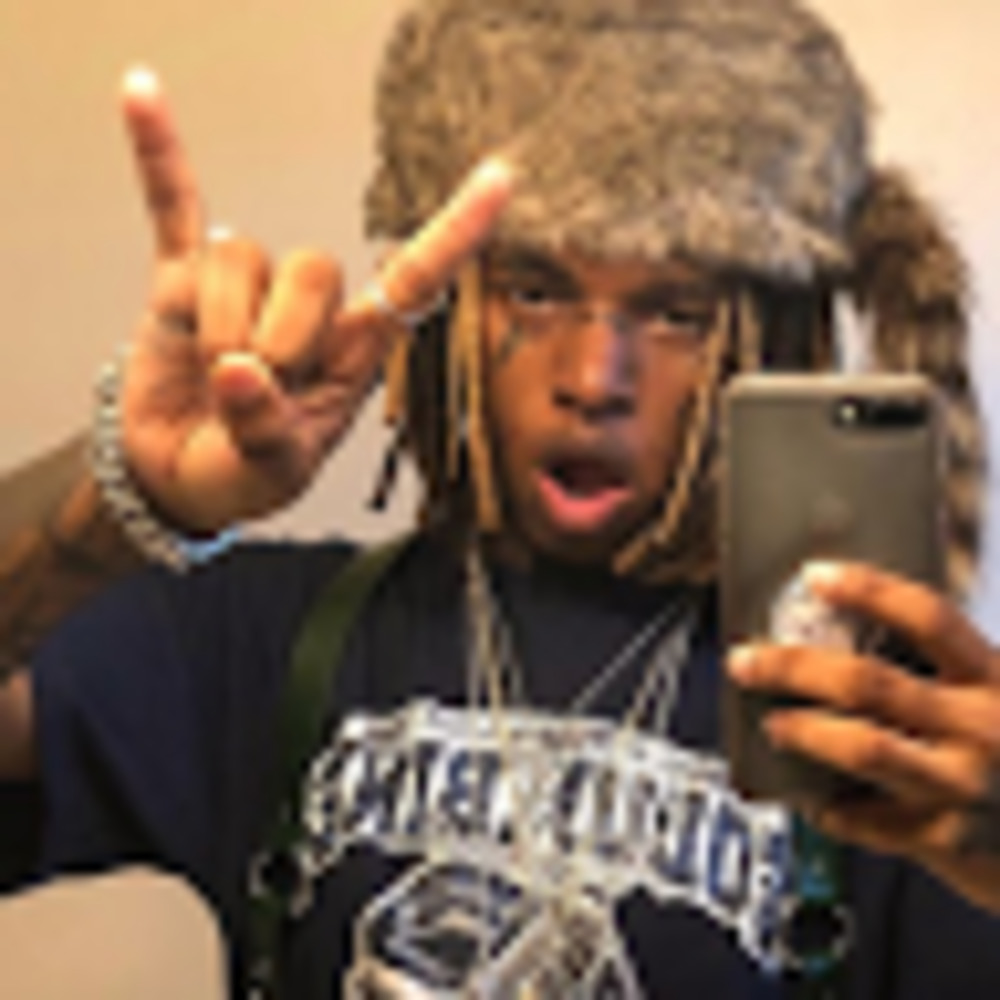 Meet your Posher, Ava